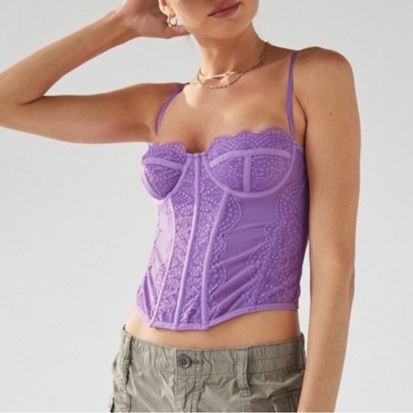 Urban Outfitters Modern Love corset size Med (RARE COLOUR) - Picture 2 of 6